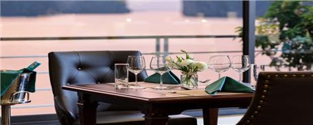 Chương trình 3 ngày 2 đêm du thuyền Mon Cheri Lan Hạ